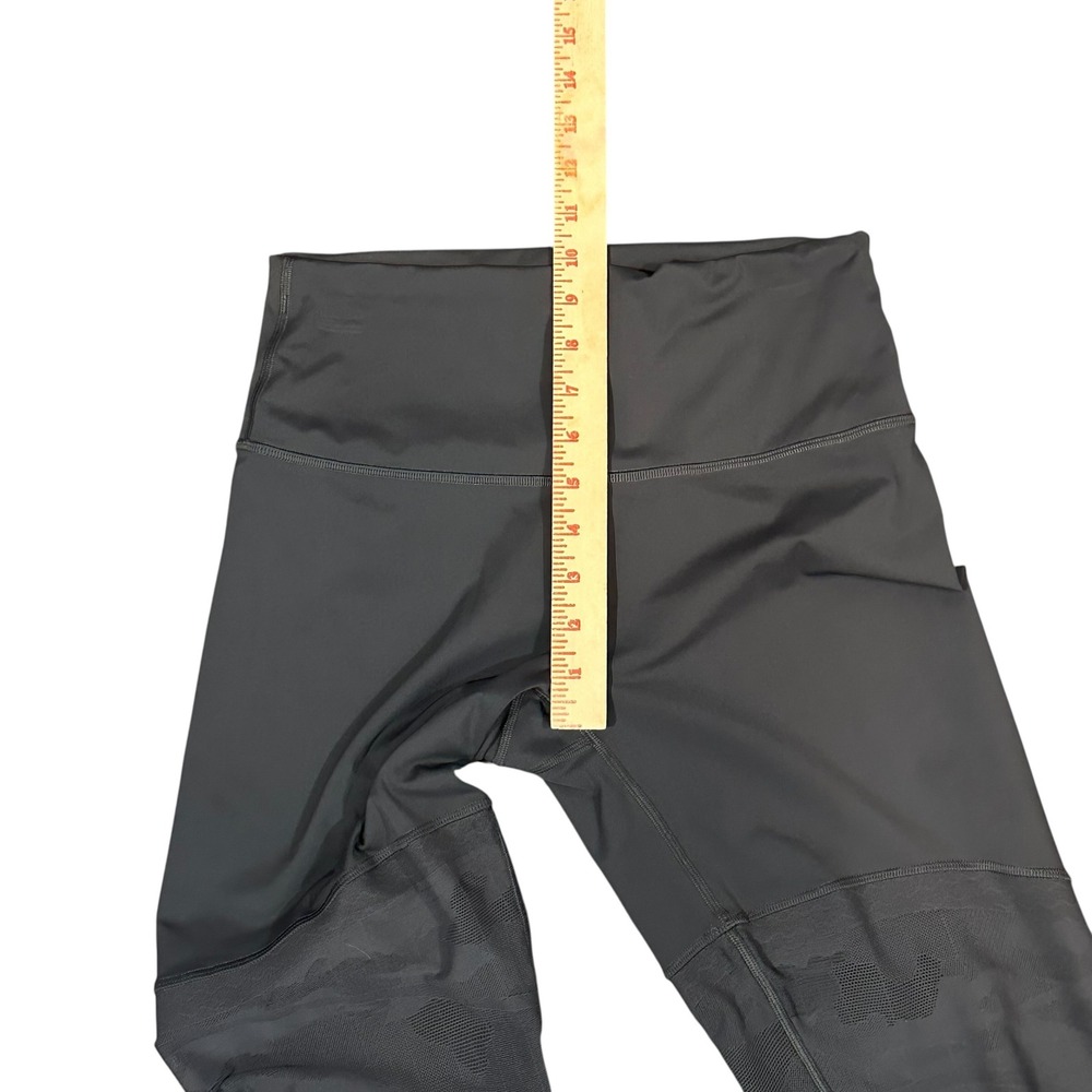 Lululemon Leggings Women's 10 Graphite Gray‎ Camo High Rise Sherr Panels - Picture 8 of 11